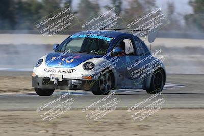 media/Sep-28-2025-24 Hours of Lemons (Sun) [[5dfe0e5f6e]]/9am (Star Mazda)/